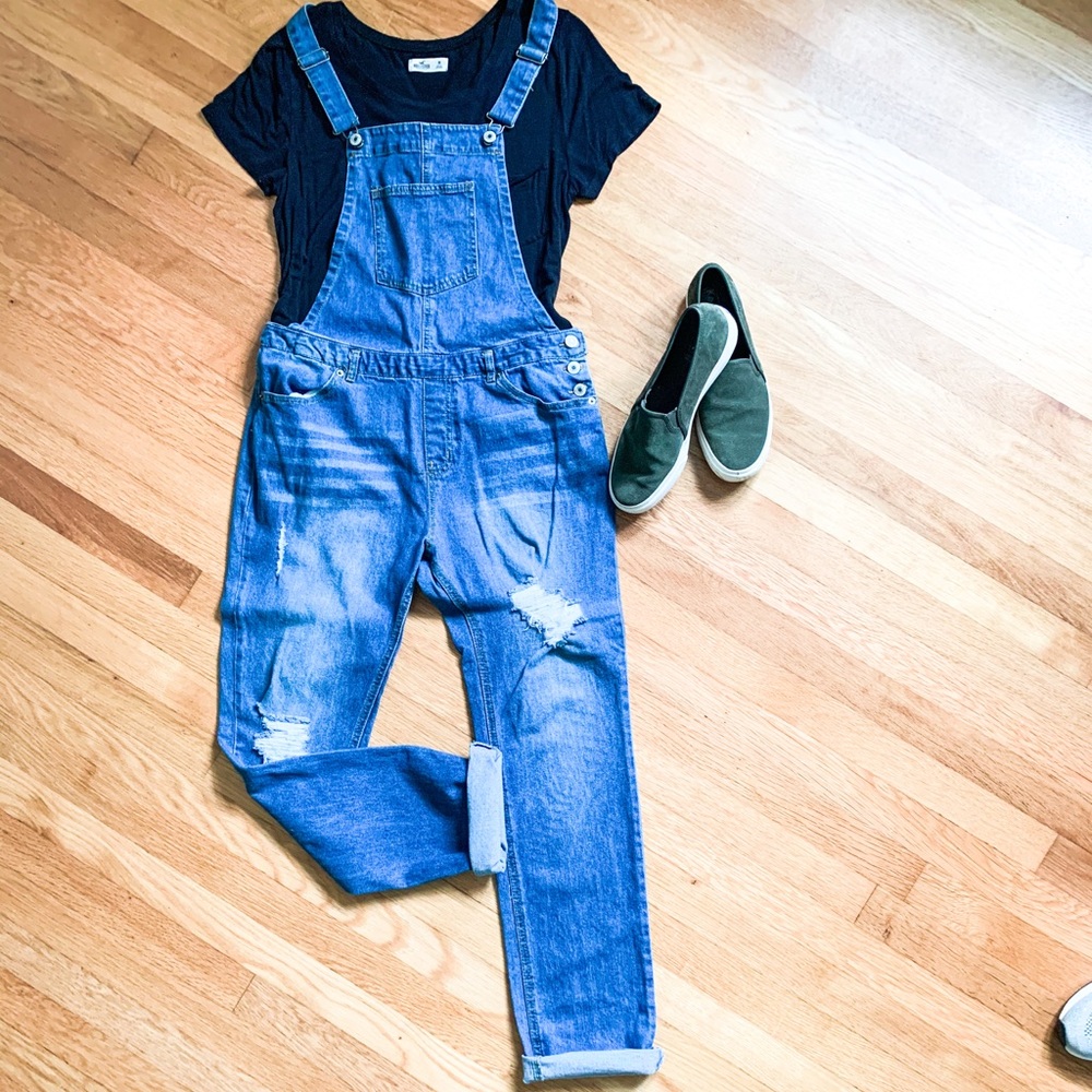 Everyday Overalls in Medium Wash